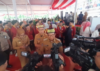 Pejabat (Pj.) Gubernur Lampung, Samsudin usai pengajian akbar di Lapangan Korpri Kantor Gubernur Lampung, Senin, 25 November 2024. (Foto: Lampost.co/Triyadi Isworo)
