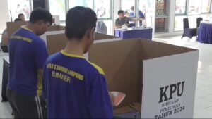 Warga Lapas Rajabasa Simulasi Pencoblosan Pilkada 2024