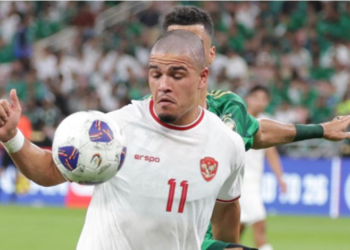 Ragnar Oratmangoen absen