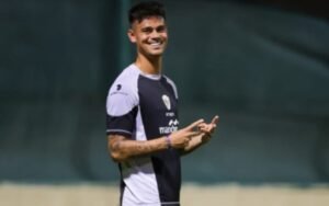 Bek Timnas Indonesia di Belanda Siap Pecahkan Rekor Transfer