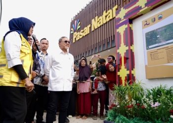 Kementerian Perdagangan bakal mengkaji ulang dan memperketat aturan impor susu.