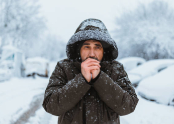 Mengapa Tangan dan Kaki Bisa Merasa Kedinginan, Ini 5 Alasannya