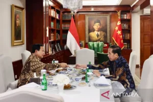 Prabowo Undang Jokowi Makan Malam, Ini yang Dibahas