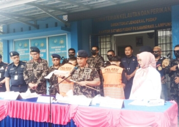 KKP Selamatkan 52 Ribu BBL Ilegal Tujuan Vietnam Senilai Rp7, 8 Miliar