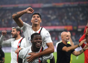 Pemain AC Milan Tijjani Reijnders