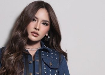 Mahalini menyanyikan ulang lagu Mencintaimu untuk soundtrack film 2nd Miracle in Cell No. 7.