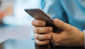 Pengguna Internet Capai 221 Juta Orang, Waspada Keamanannya