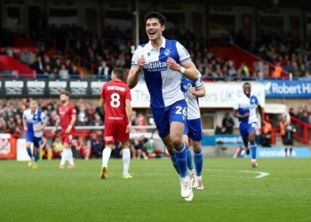 Legenda MU Puji Performa Cemerlang Bek Muda Indonesia