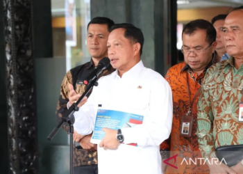 Menteri Dalam Negeri Muhammad Tito Karnavian dalam konferensi pers terkait pelantikan kepala daerah di Kantor Pusat Kemendagri, Jakarta, Jumat (31/1/2025). ANTARA/HO-Puspen Kementerian Dalam Negeri