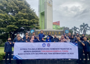 Aksi tuntutan dosen Polinela kepada Kemendiktisaintek untuk merealisasikan tunjungan kinerja (tukin). Dok/Polinela