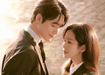 Selamat datang di tahun 2025, penggemar drama Korea (drakor)! Tahun ini, dunia hiburan Korea Selatan kembali memanjakan para penggemar dengan sederet judul drama terbaru yang siap menghibur.