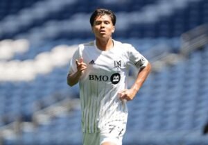 Penyerang Muda MLS Alternatif Kluivert Gantikan Struick