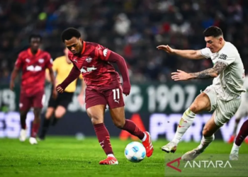 Augsburg vs RB Leipzig