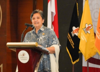 Wakil Ketua MPR RI saat memberi sambutan pada acara Kongres Perkumpulan Ahli Arkeologi Indonesia (IAAI) dan Seminar Nasional Arkeologi di Yogyakarta, Senin, 3 Februari 2025. Dok