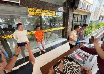 Pelaku saat berada di Polresta Bandar Lampung, Kamis, 6 Februari 2025.