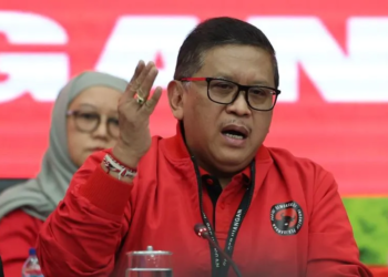 Sekjen PDI Perjuangan Hasto Kristiyanto dalam konferensi pers di Kantor DPP PDI Perjuangan, Jakarta, Selasa (18/2/2025). ANTARA/HO-PDIP