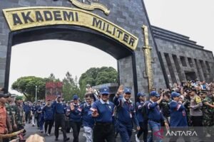 Bupati Tapanuli Tengah Pilih Tunduk pada Instruksi Megawati