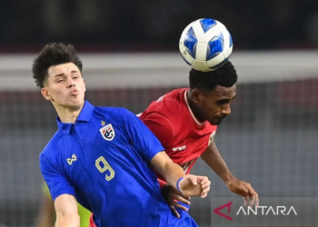 Pesepak bola Timnas Indonesia Muhammad Iqbal Gwijangge