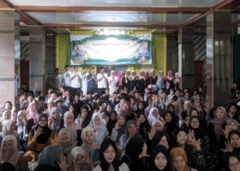 Pesantren Ramadan Momen Ajarkan Adab bagi Siswa