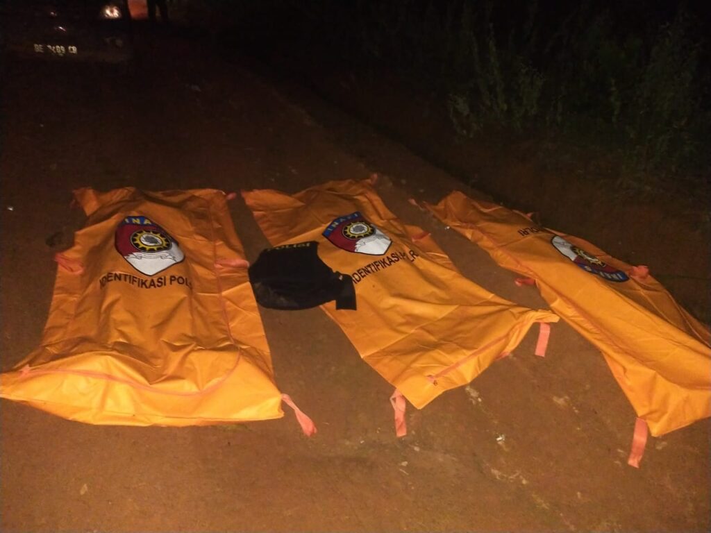 Tiga anggota polisi dikabarkan tewas ketika penggerebekan judi sabung ayam. Lokasi penggerebekan tersebut berada pada Umbul Naga, Register 44, Kecamatan Negara Batin, Kabupaten Way Kanan, Lampung. Dok Istimewa