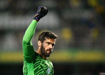Cedera Kepala, Alisson Becker Mundur dari Timnas Brasil