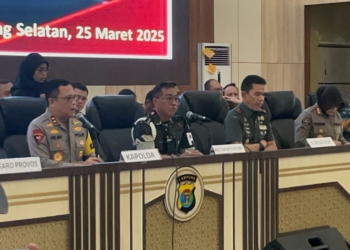 Konfrensi Pers Penetapan tersangka penembakan polisi di Way Kanan