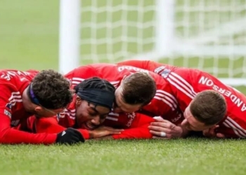 City Kalah dari Nottingham, Hudson-Odoi Cetak Gol Kemenangan