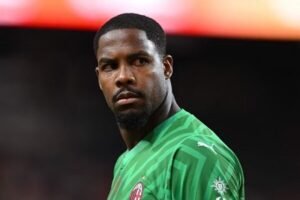 Manchester United Cari Pengganti Andre Onana, ini Kiper Bidikannya