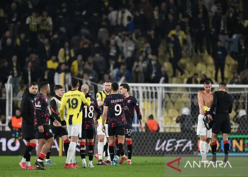 Rangers vs Fenerbahce