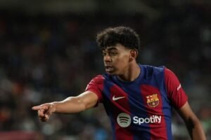 Deco Menyebut, Yamal Memulai Karier di Barcelona Seperti Neymar