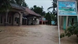 Tanggamus Diserang Banjir