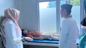 Bupati Dedi Irawan Wujudkan Pemeriksaan Kesehatan Gratis di Pesisir Barat 