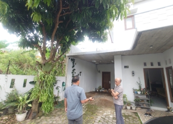 Rumah milik Kepala Ombudsman Perwakilan Provinsi Lampung, Nur Rakhman Yusuf di Gang Cengkeh II, Gedong Meneng, Rajabasa, dibobol maling. Lampost.co/Umar Robbani