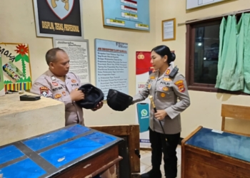 Kapolres Lampung Timur, AKBP Heti Patmawati, saat meninjau kesiapan setiap Polsek di wilayah hukumnya. Lampost.co/Arman Suhada