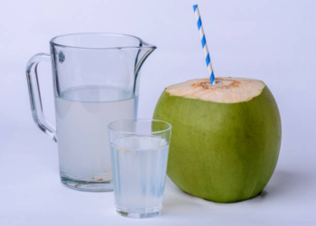 Dokter Kandungan: Rutin Minum Air Kelapa Bisa Datangkan Manfaat bagi Ibu Hamil