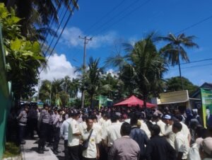 Selesaikan Konflik , Jaga Masa Depan Mahasiswa