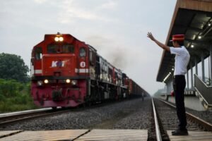PTKAI Harus Bertanggungjawab Jika Ada Kecelakaan Karena Telat Turunkan Palang