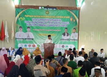 silaturahmi Syawal Muhammadiyah di Masjid Kompleks Islamic Center Kotabumi, Selasa, 29 April 2025.