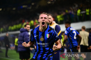 Frattesi dan Dumfries Emosional Usai Bawa Inter ke Final