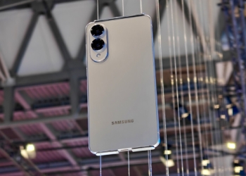 Samsung Galaxy S25 Edge. Derrek Lee / Android Central