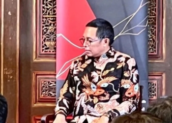 Kepala Kantor Komunikasi Kepresidenan (PCO) Hasan Nasbi menjawab pertanyaan wartawan pada sela-sela acara diskusi mengenai visi kesehatan Presiden Prabowo Subianto di Jakarta, Sabtu (17/5/2025). ANTARA/Yanka Harviana.