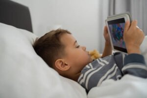 Ini Batasan Screen Time bagi Anak Sesuai Rekomendasi WHO
