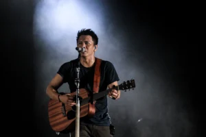 Ariel NOAH Desak AKSI Ahmad Dhani Minta Maaf Terkait Polemik Royalti Musik di DPR