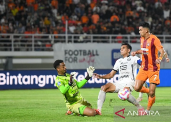 borneo vs Persija