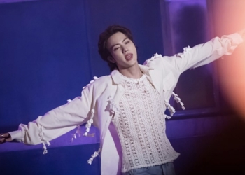 Jin BTS saat konser Yet to Come in Busan. Dok Instagram