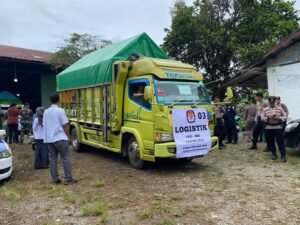 KPU Pesawaran Distribusikan Logistik PSU dengan Pengawalan Ketat TNI-Polri