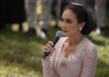 Luna Maya melangsungkan prosesi siraman sebagai rangkaian menjelang pernikahannya dengan sang kekasih, Maxime Bouttier, pada Selasa, 6 Mei 2025. Dok