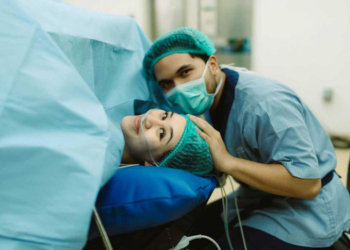 Thariq Halilintar dan Aaliyah Massaid Sambut Kelahiran Putra Pertama