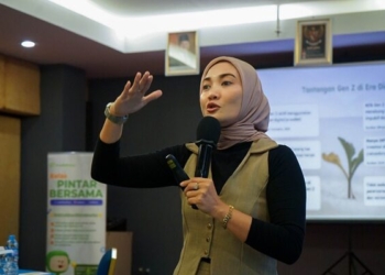 Rista Zwestika Reni, seorang perencana keuangan