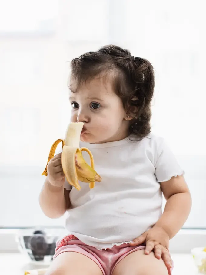 4 Buah Peningkat Kecerdasan Otak Anak, Cocok Jadi Camilan Sehat Si Kecil